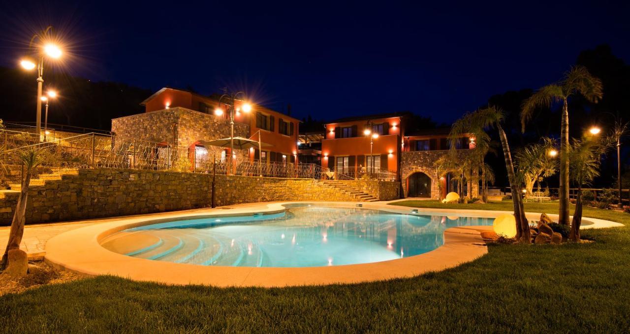 אימפריה Leonardo Resort מראה חיצוני תמונה