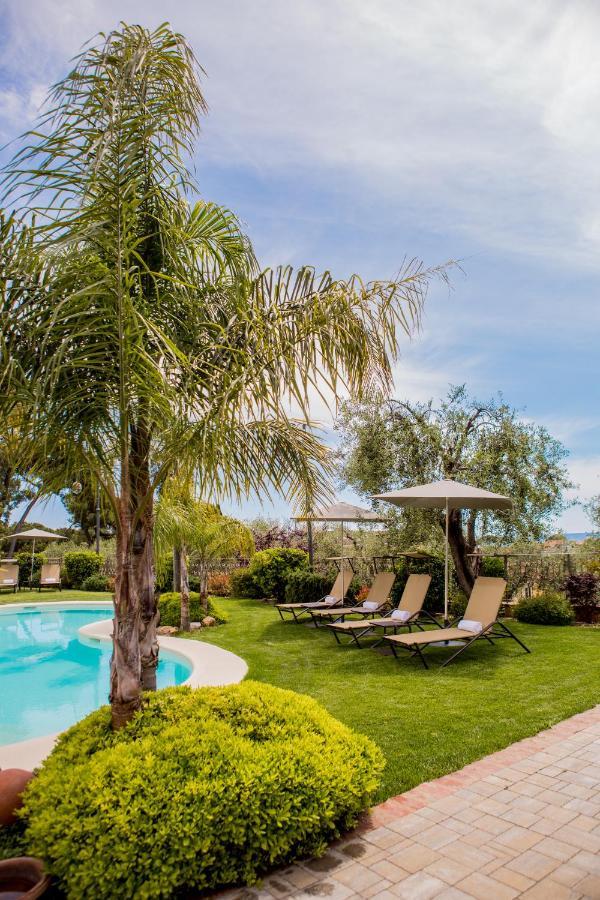 אימפריה Leonardo Resort מראה חיצוני תמונה